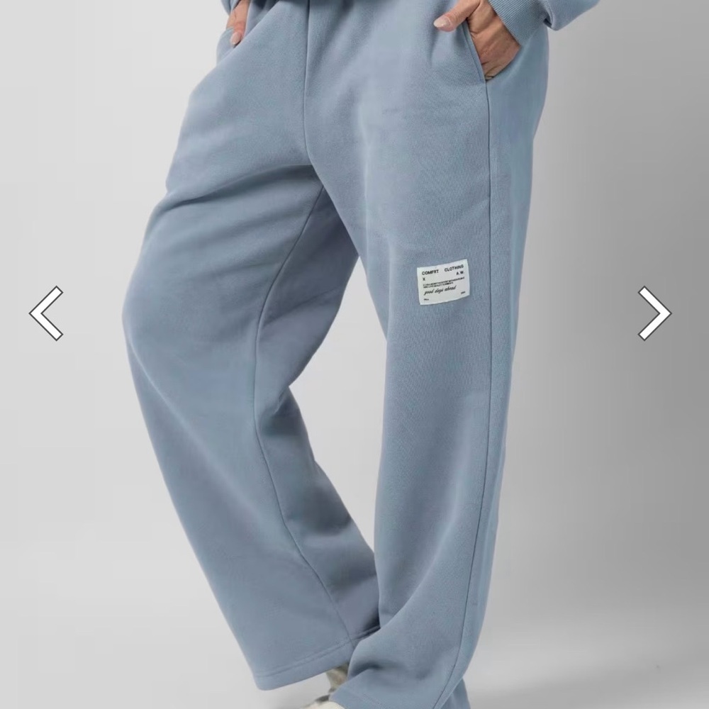 Comfrt affirmation sweatpants in Slate blue